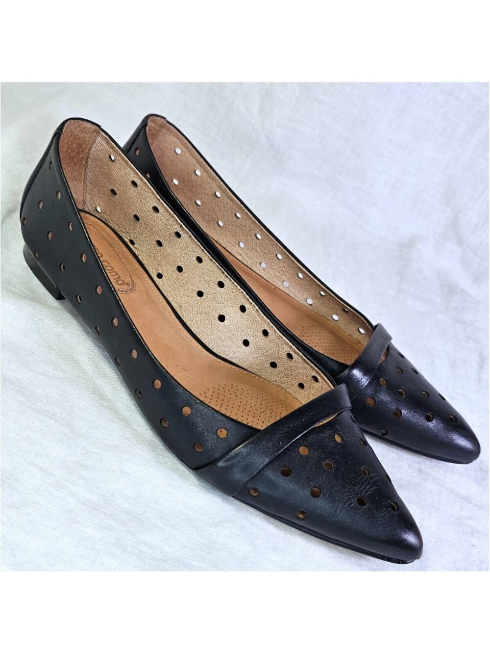 Corso Como Gabby Perforated Laser Cut Leather Ballet Flats Slip On US8.5 Black